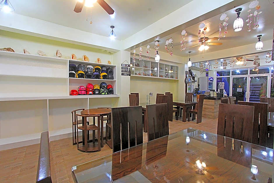 Foxtail Siargao Island Guesthouse