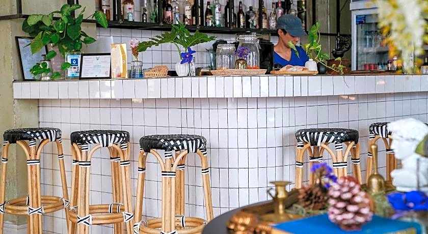 Azure Hostel Bangkok
