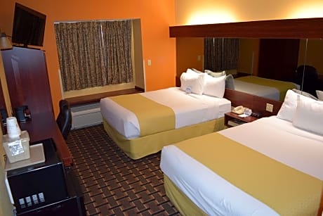 2 Queen Beds, Suite, Non-Smoking