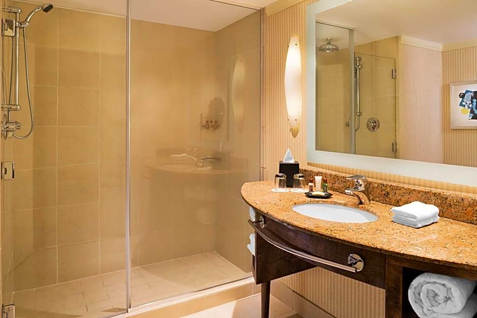 Sheraton Bloomington Hotel