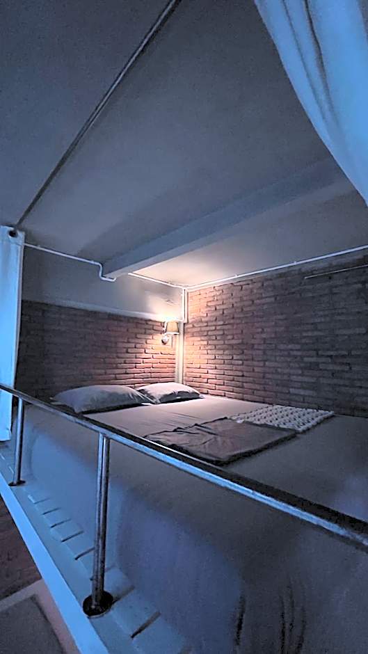 Shelter Hostel Malang