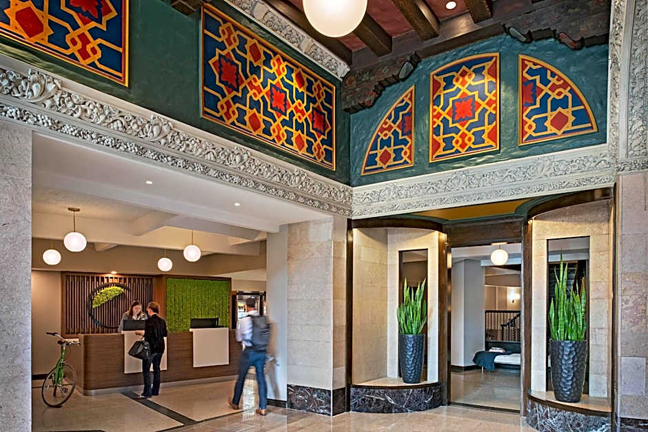 Element Detroit at the Metropolitan