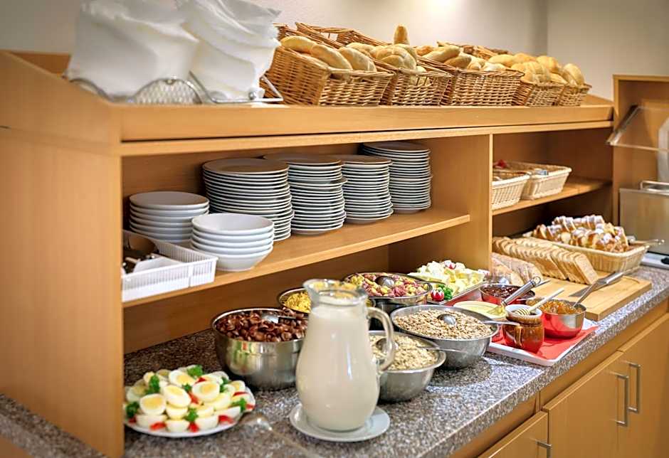 Hotel Golden City Garni