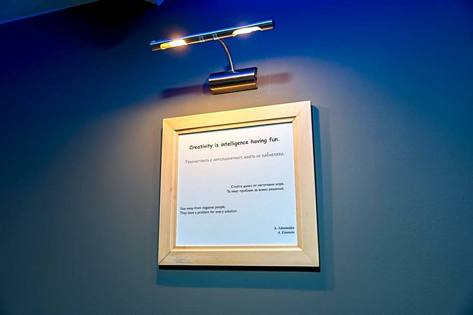 RCR Einstein studios 2