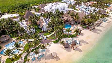 Margaritaville Island Reserve Riviera Cancún - An All-Inclusive Experience for All