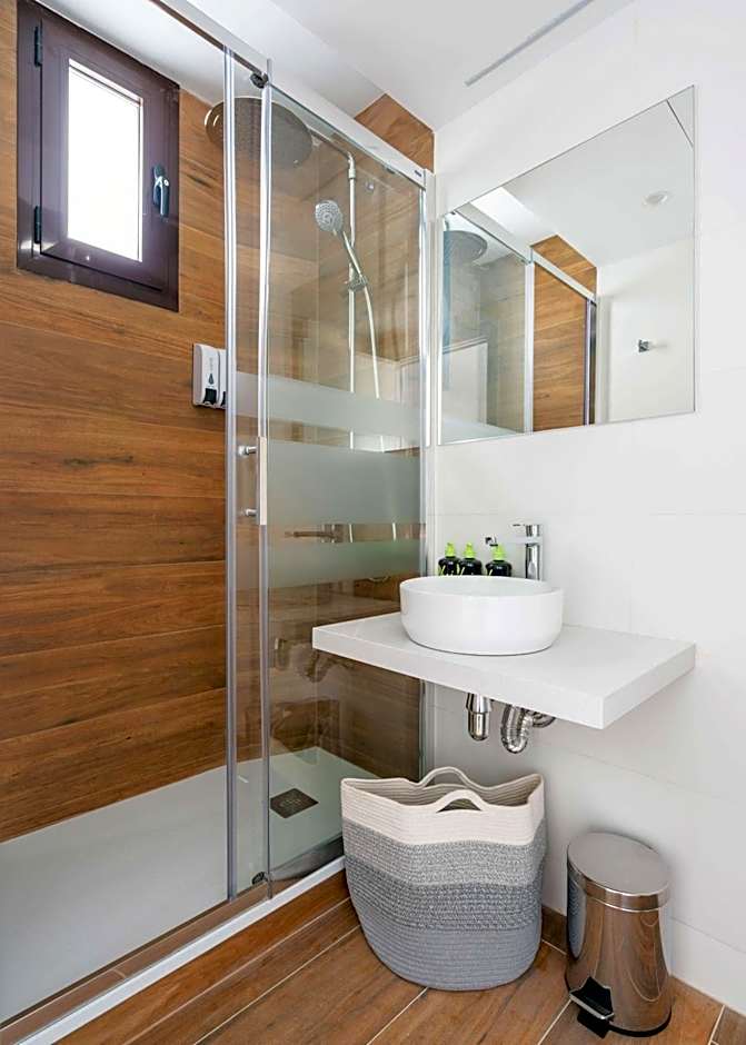 Limehome Barcelona Carrer de Fontcoberta - Digital Access