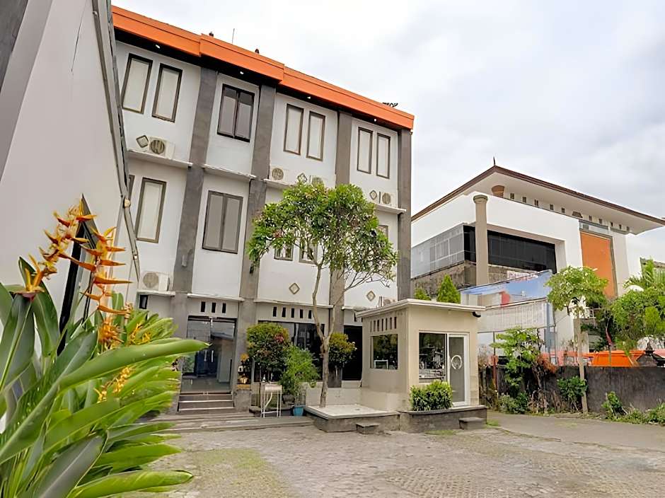 Hotel Warta Dua
