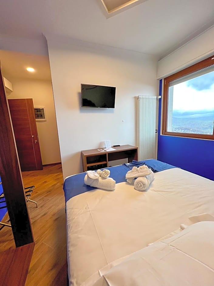 Rainbow Hotel Depandance Joli