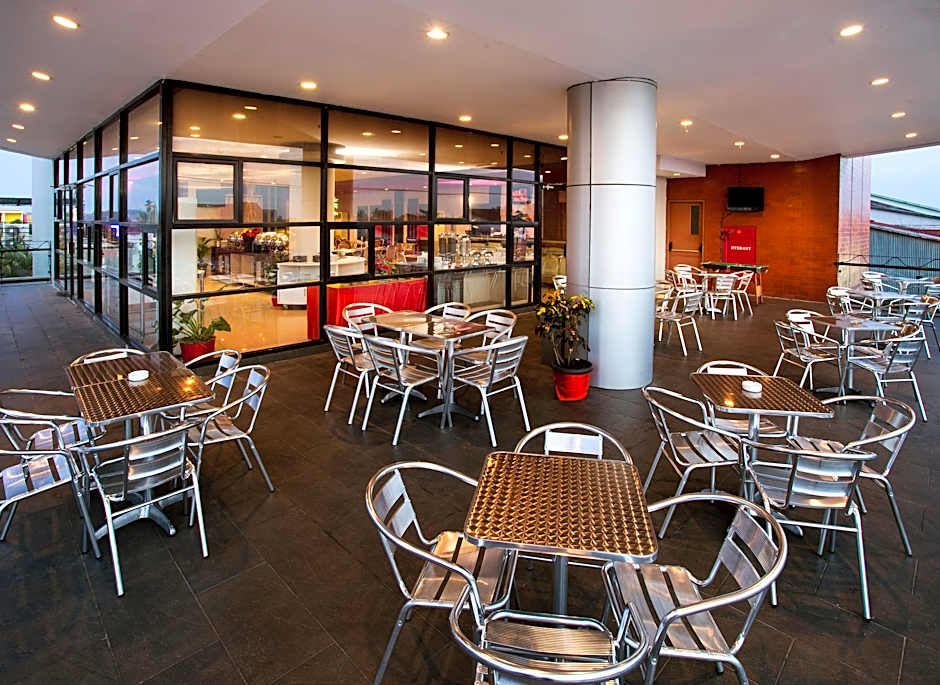 Aston Ketapang City Hotel