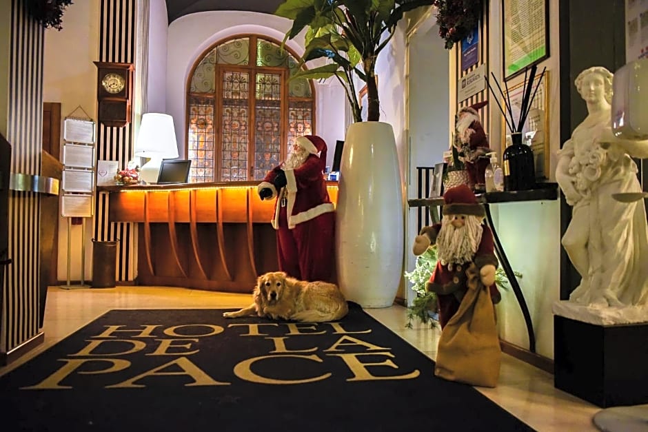 De La Pace- Sure Hotel Collection by Best Western