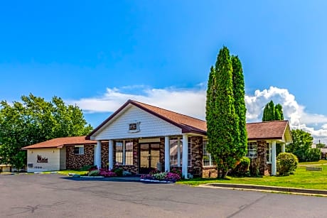Quality Inn Lakefront