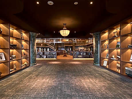 Mission Hills Hotel