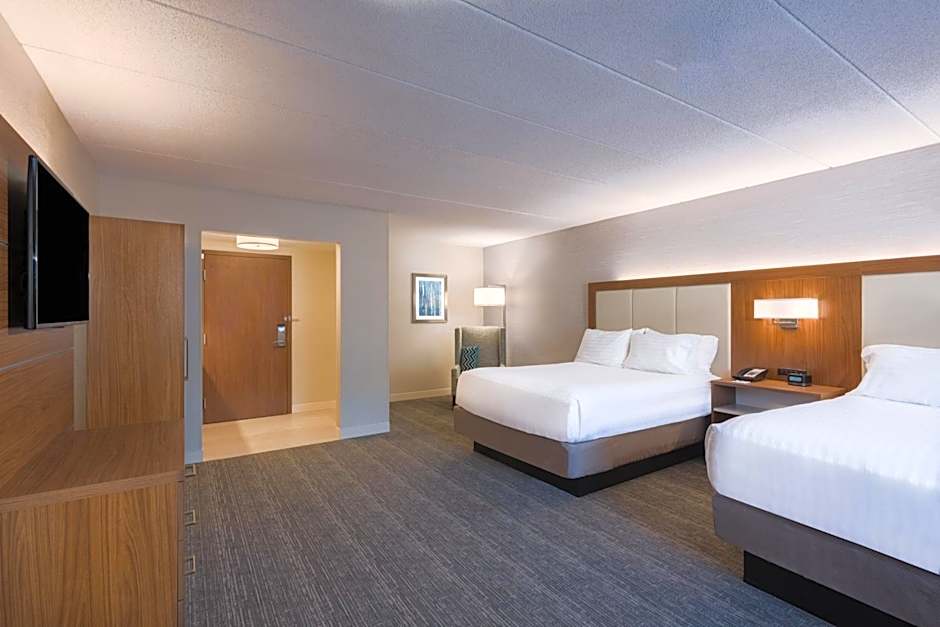 Holiday Inn Express Boston-Waltham By IHG
