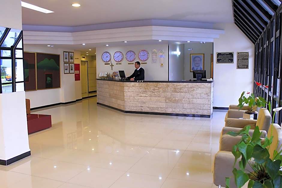 Nacional Inn Curitiba Torres