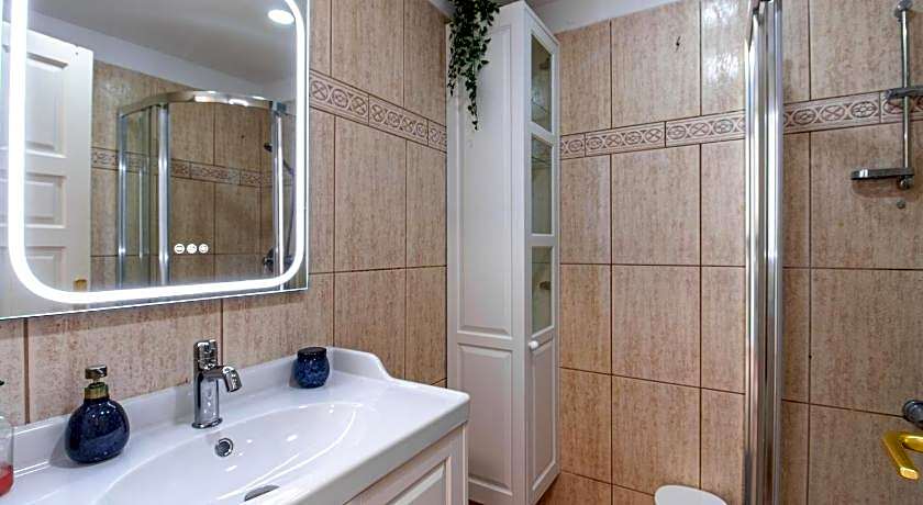 Apartamentos Alondras Park