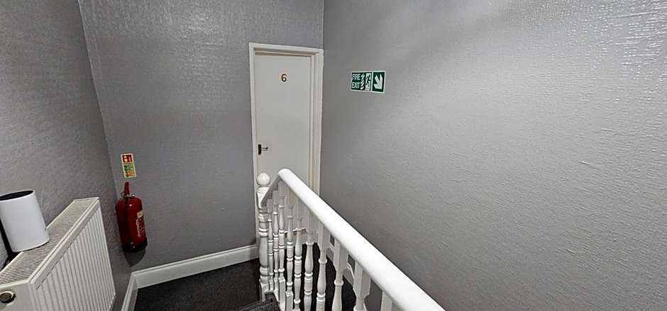 The Roslyn Guest House