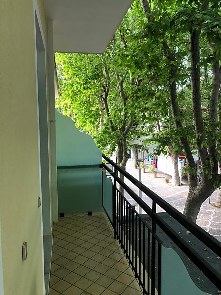 Vinsea Hotel