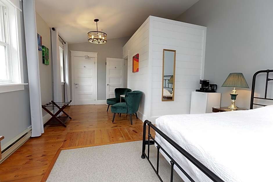 Jackson's Falls Country Inn