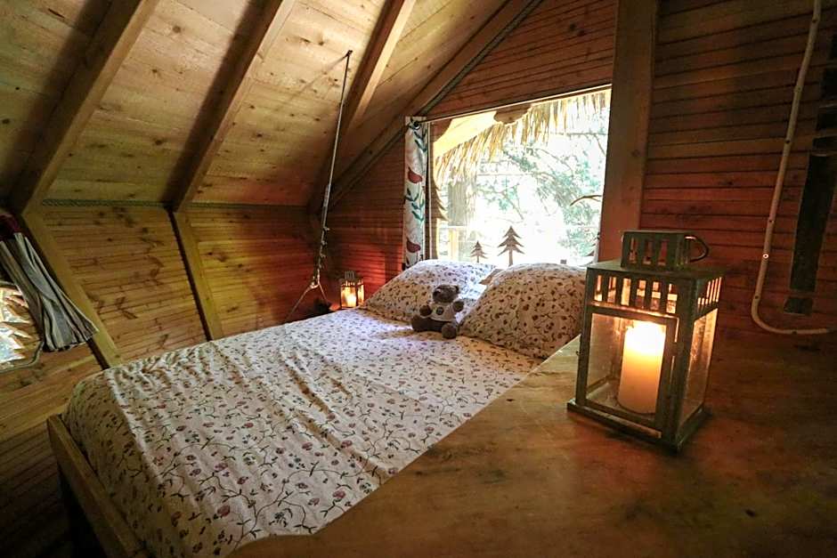 Insolites, Les Ormes, Epiniac