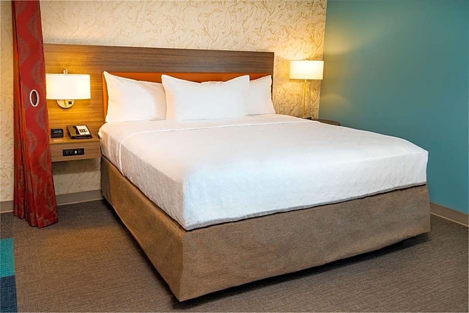 Home2 Suites By Hilton Bakersfield