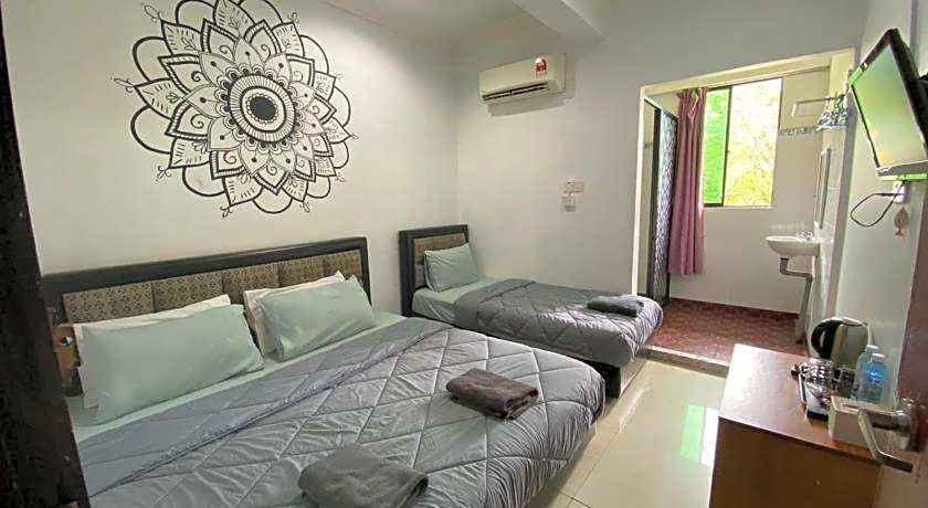 OYO 89782 Ranau City Inn