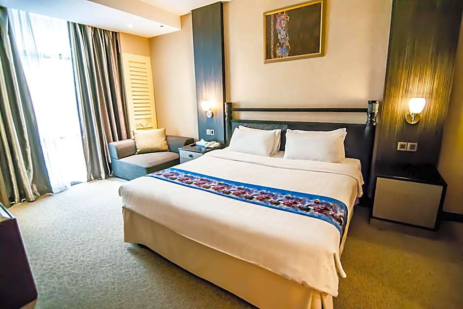 Photo 1 of 4 of Deluxe 1 King Bed