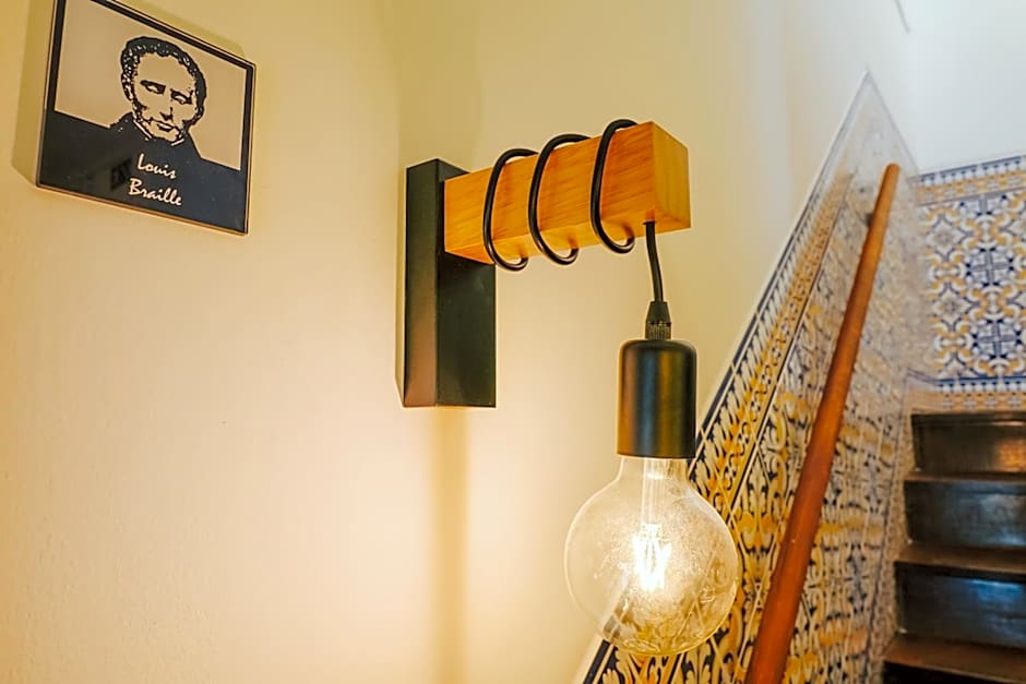 Help Yourself Hostels - Restelo