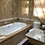 Le Cozmo Guesthouse