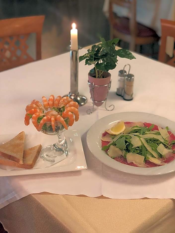 Hotel & Restaurant Garda