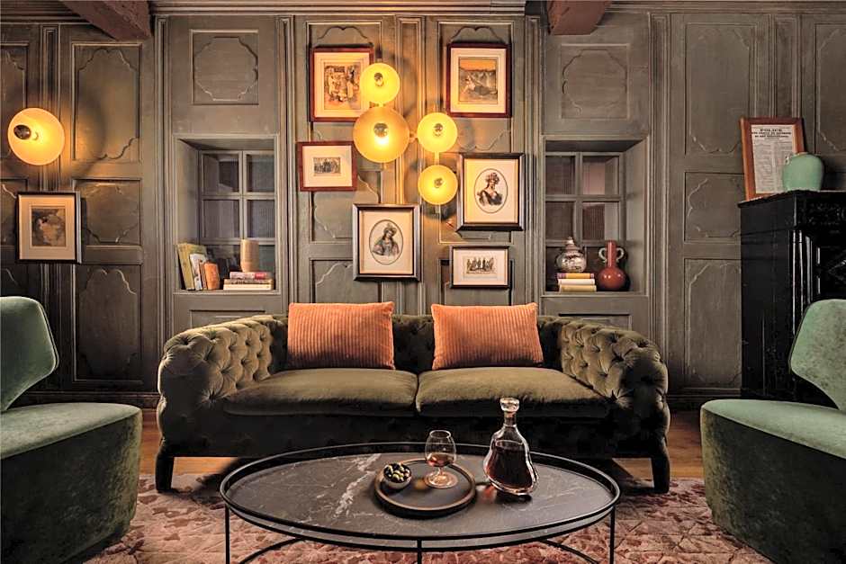 Cour des Loges Lyon, a Radisson Collection Hotel