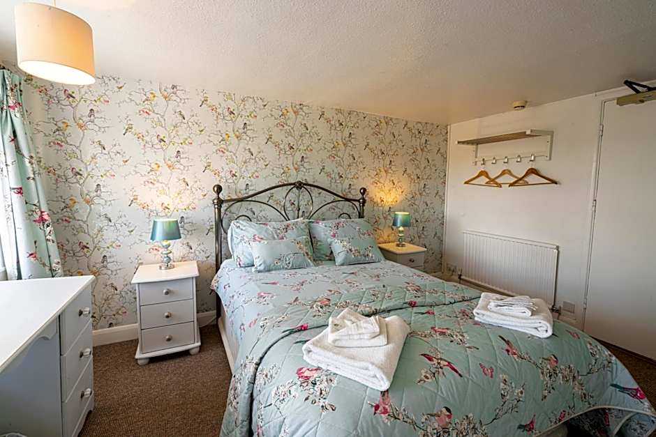 Photo 1 of 50 of The Haven Inn Limited