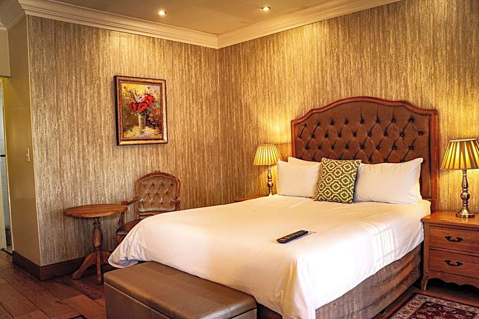 Three Rivers Lodge and Villas