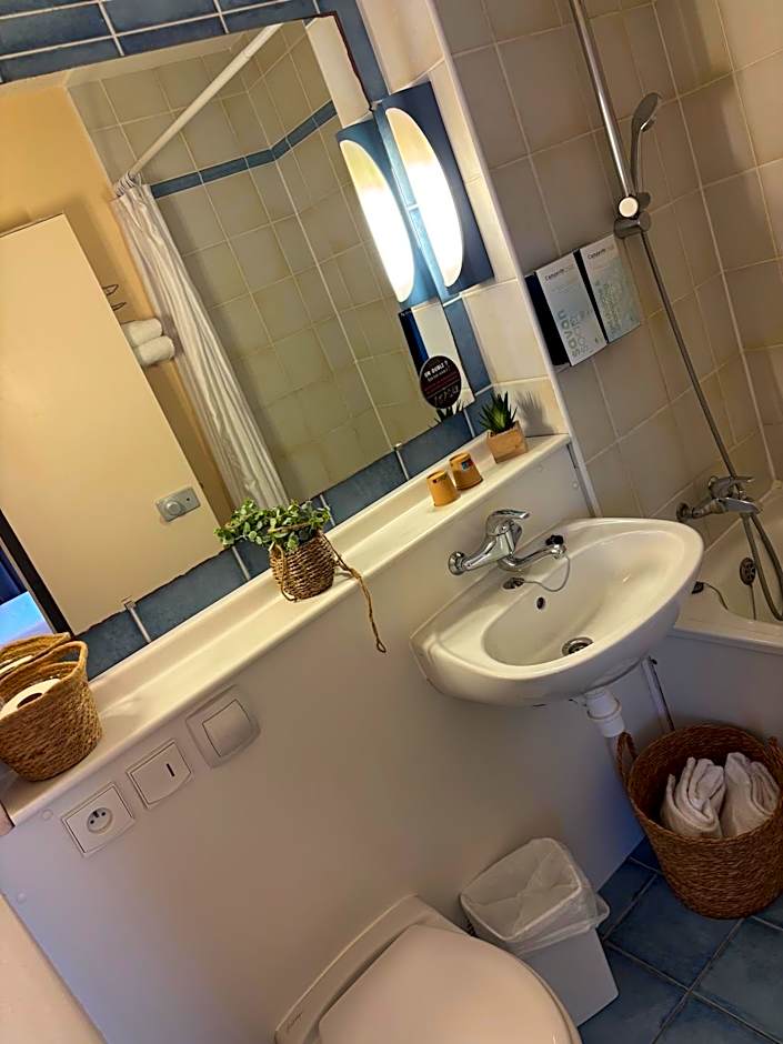 Campanile Dijon Centre - Gare