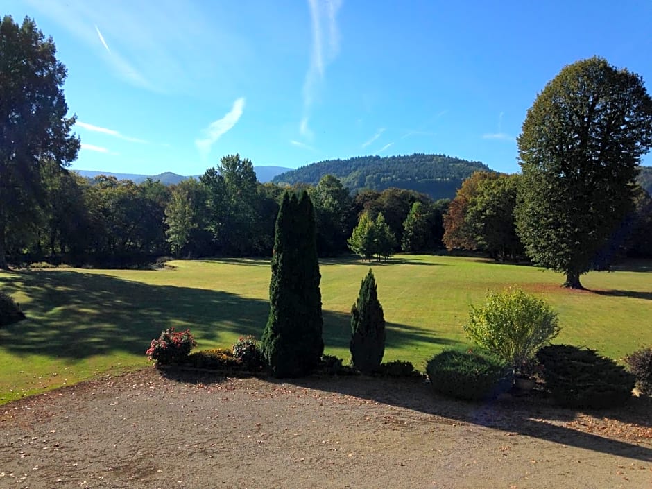 Chateau du Val Larbont