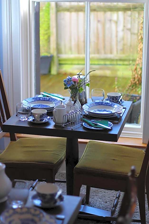 Eagle House - Award Winning B&B and Apartment