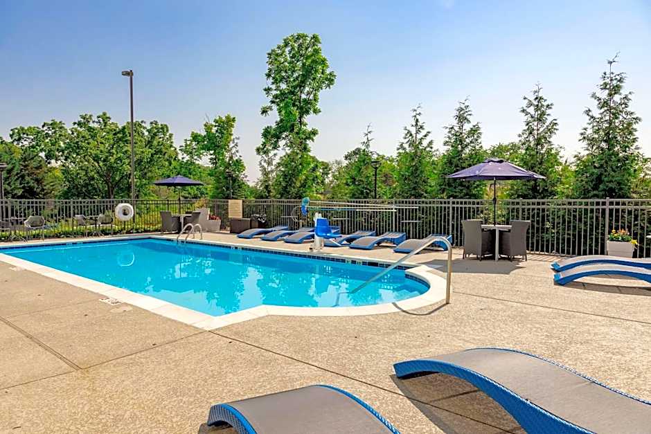 Hampton Inn Winchester N/Conference Center