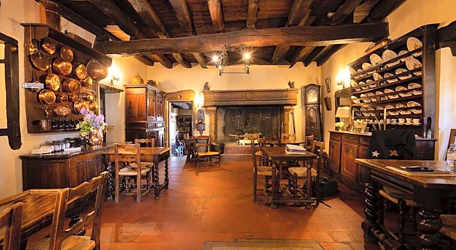 Hostellerie du Vieux Pérouges