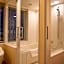 Boston Plaza Kusatsu Biwa Lake - Vacation STAY 15437v