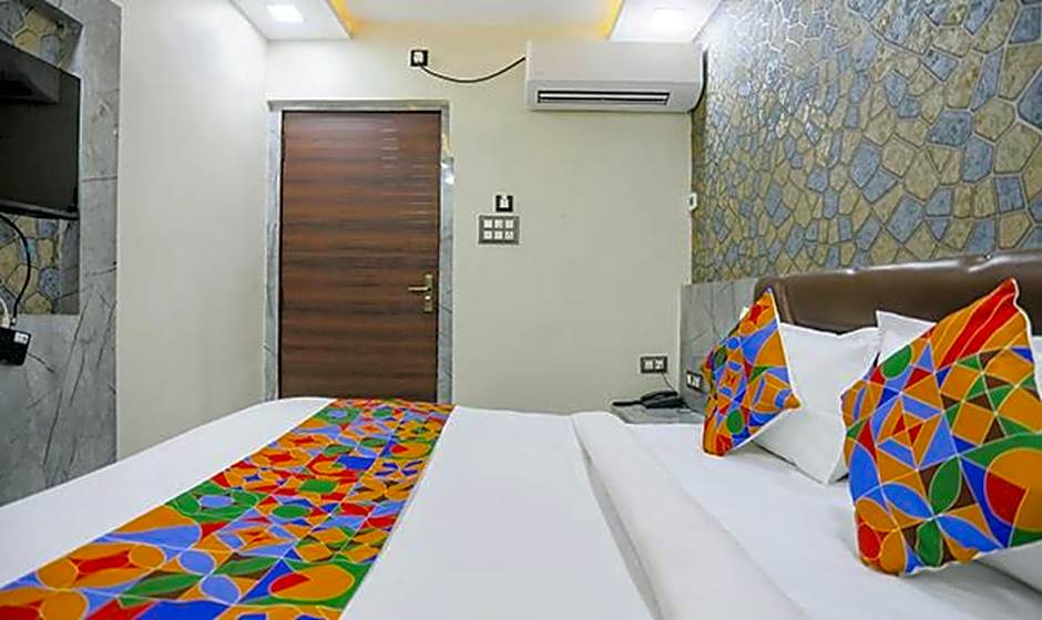 The Treenity House by Fabhotel – Allahabad, MD