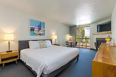 King Room with Lake View