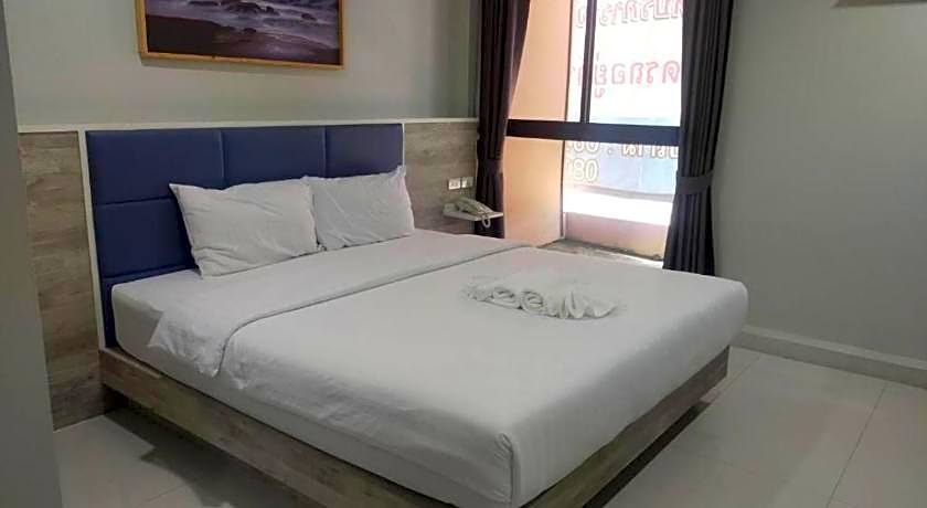 Sattahip 9 Boutique Hotel