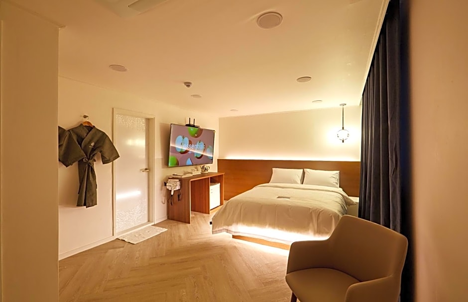 Hotel sounds