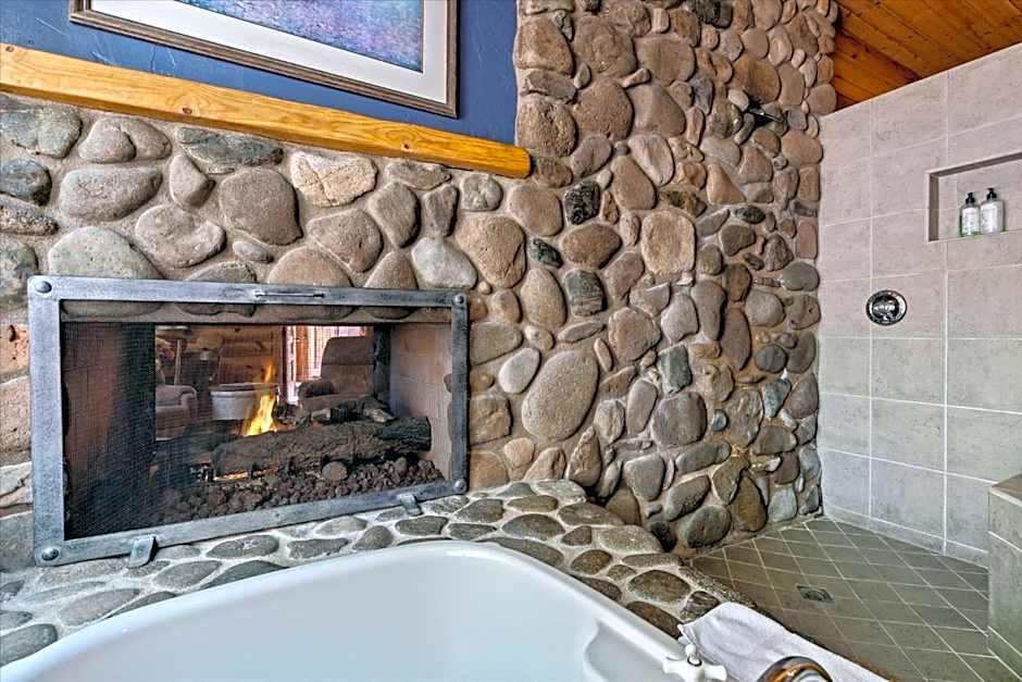 Adobe Village Inn – Sedona, AZ