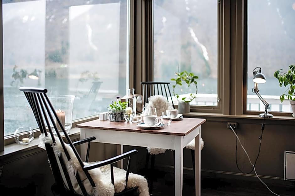 Fjærland Fjordstove Hotell - Huseby Hotelldrift AS