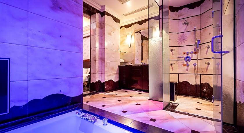 King & Princess Motel