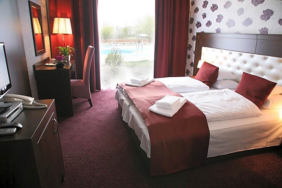 Session Hotel Ráckeve