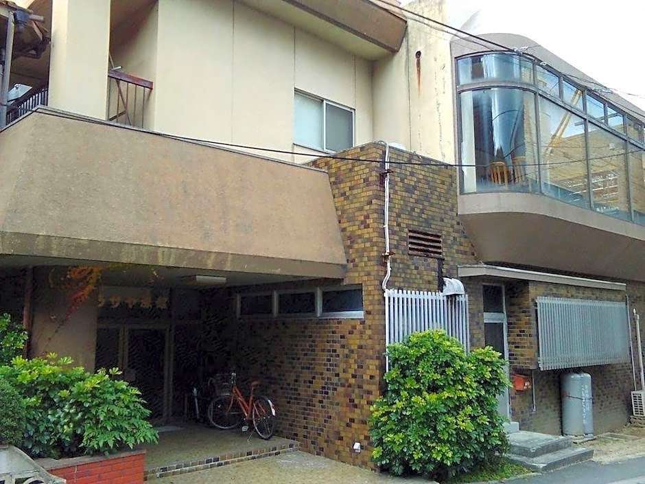 Sarasaya Ryokan