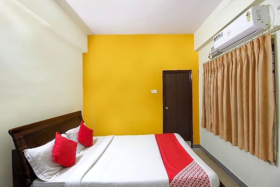 Super OYO Capital O Alpine Glow Sunrise Near Hyderabad Public School