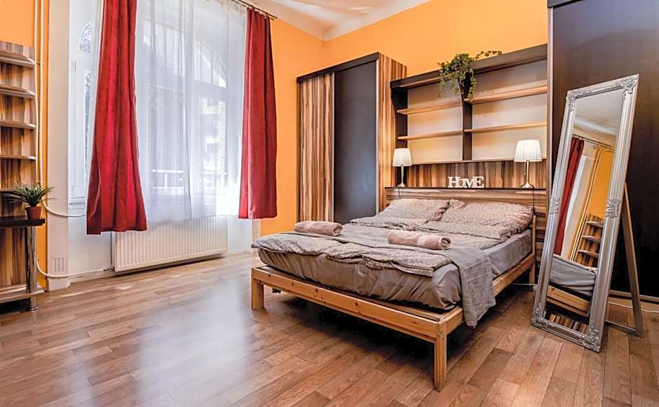 Aurora Apartments