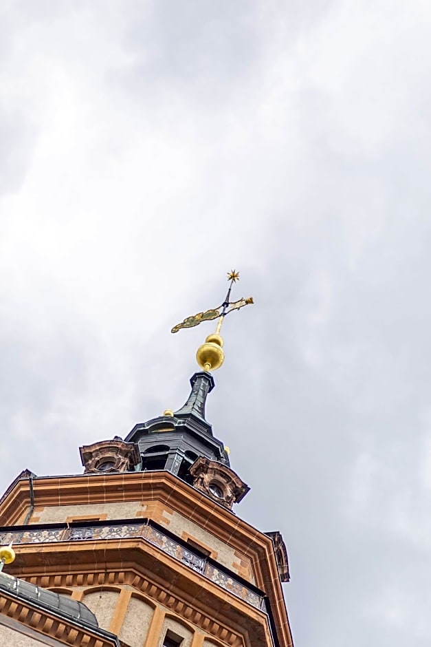 Capri By Fraser Leipzig